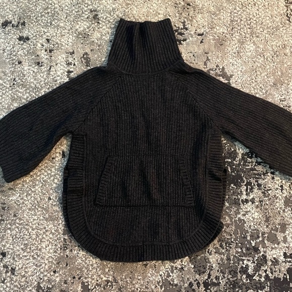 UGG Women’s Raelynn Sweater Wool Blend - Picture 7 of 8